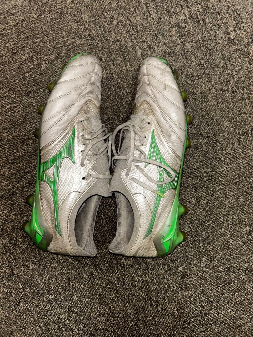 ミズノモレリアネオ4β