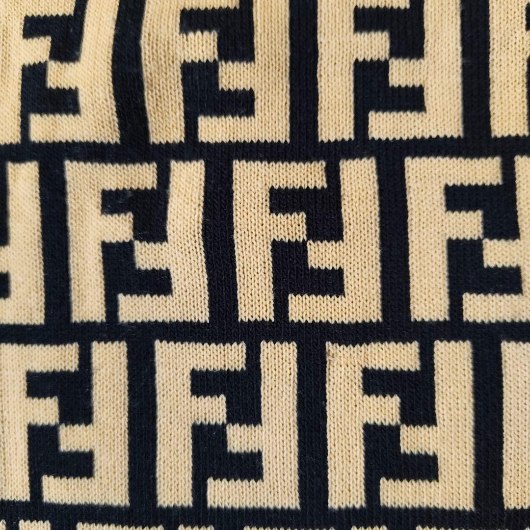 【FENDI】ズッカ柄 BIGフェンディロゴ WOOL ニット 大判 ストール