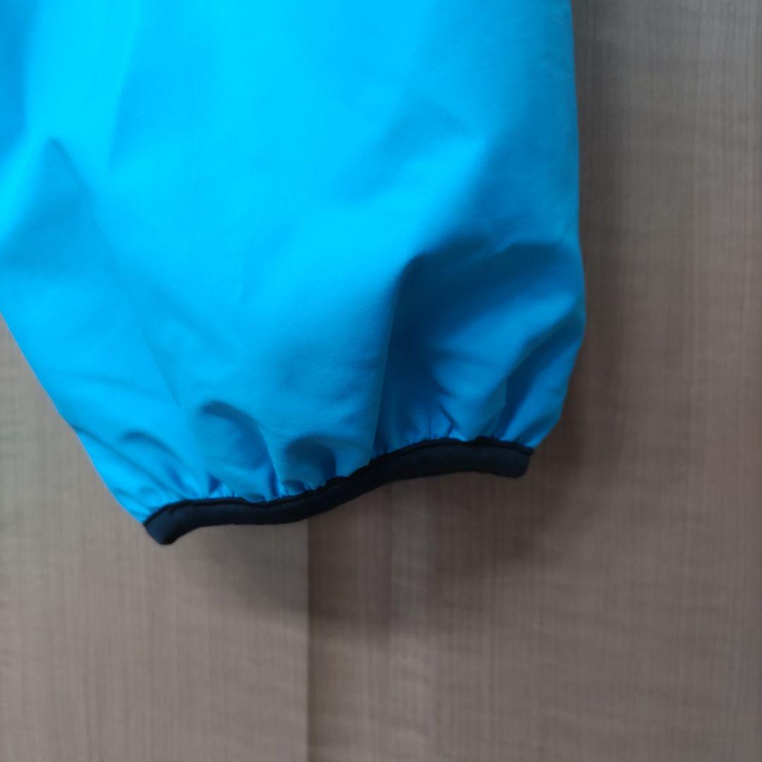 未使用！アリーナ ストレッチ素材の爽やかブルートレーニングウェア