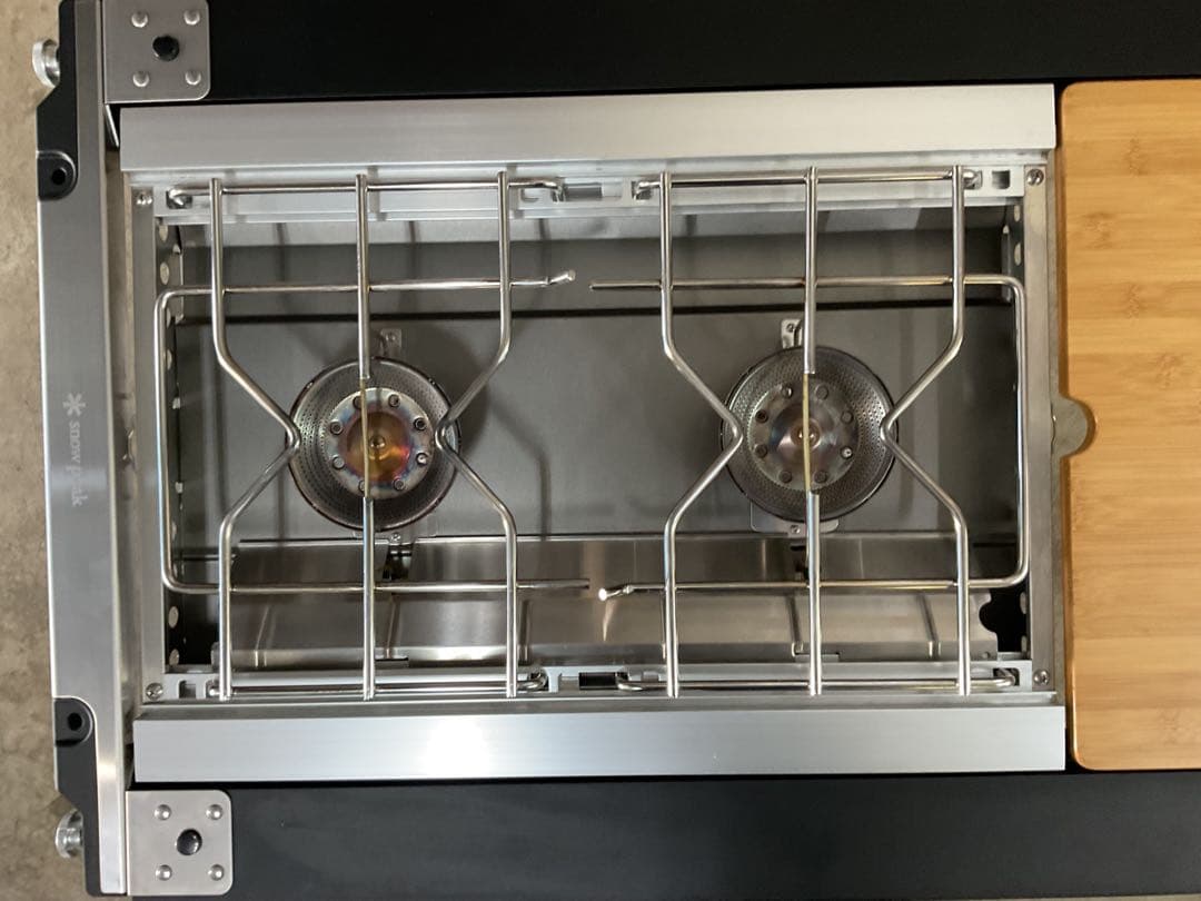 ギガパワー ツーバーナー 液出し スノーピーク  peak