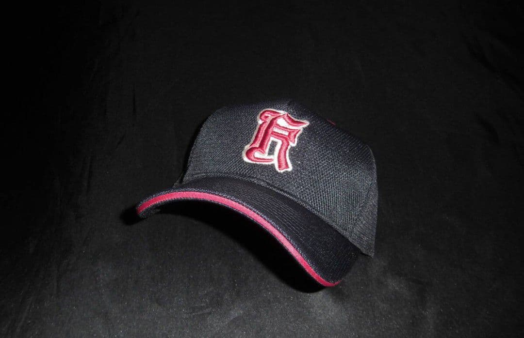 広島広陵高校　試合用帽子