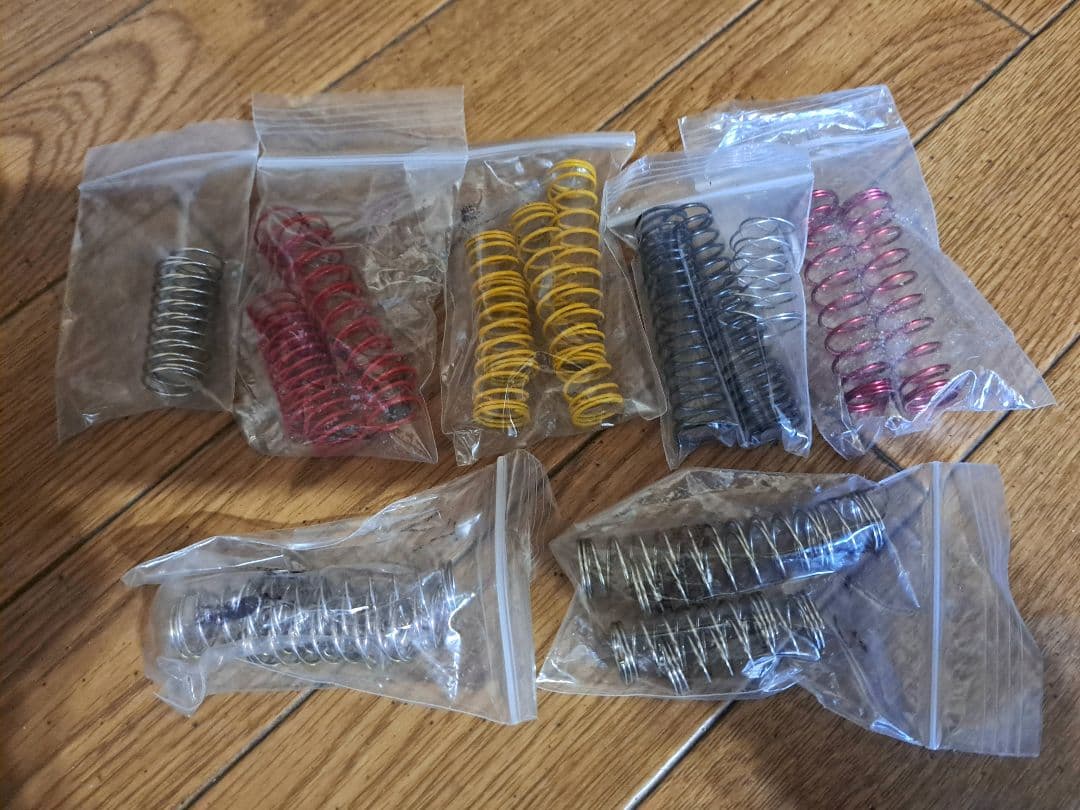 タミヤDT-03 レーシングファイター　メカ・オプション多数　オマケ付き