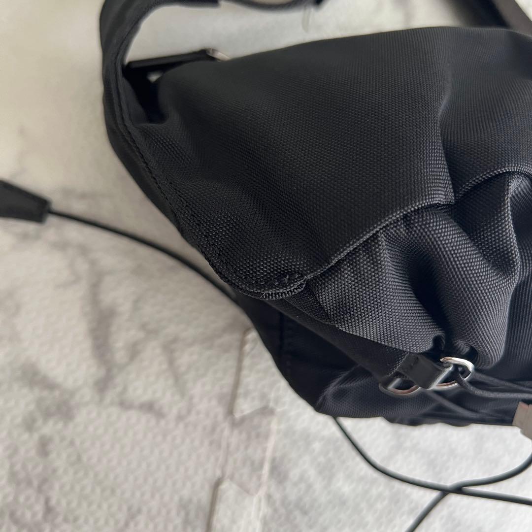 極美品✨グッチ ボディバッグ キャンバス シェリーライン ブラック Y2K