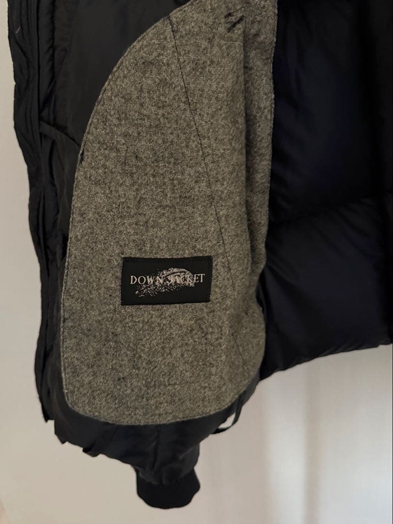 《C.P.Company》シーピーカンパニー ゴーグル付き ダウンジャケット 黒