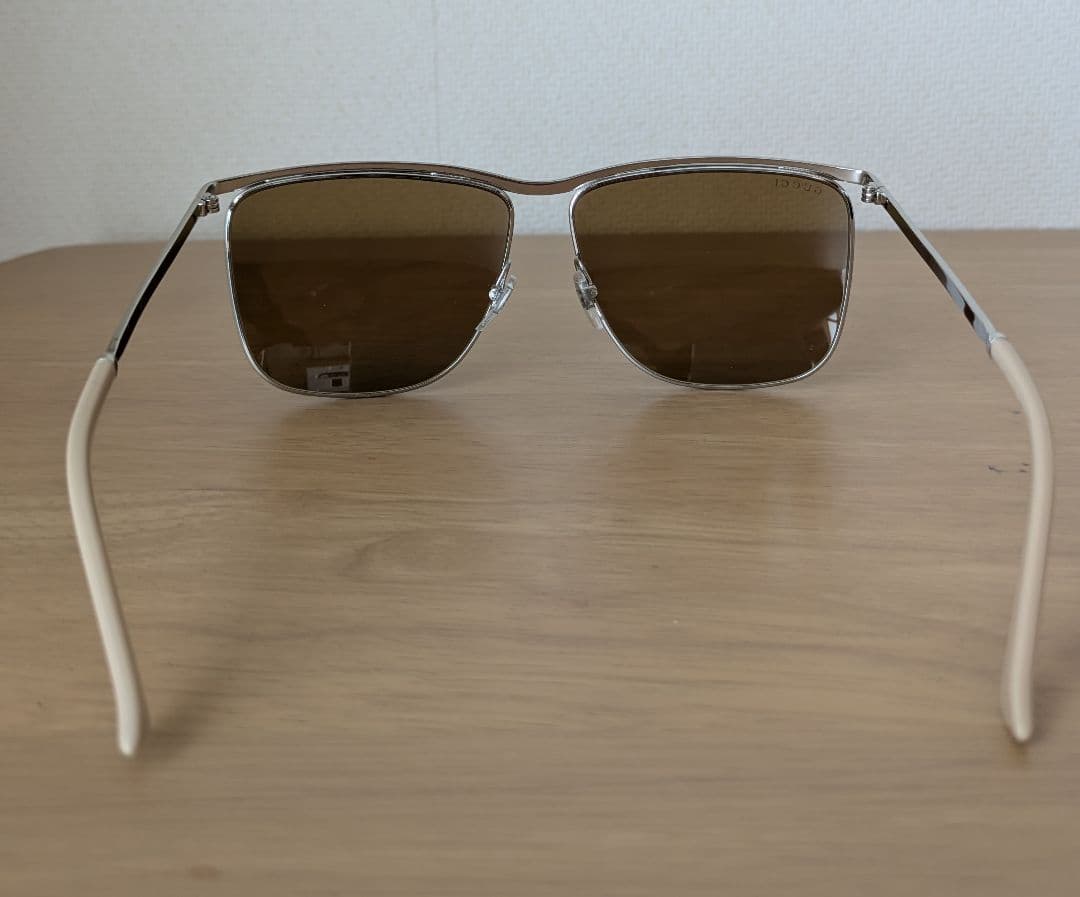 1月25日までの出品【新品・未使用】GUCCIサングラス
