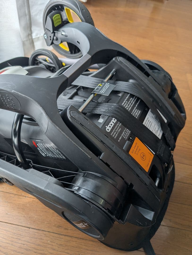 doona　ドゥーナ　ベビーカー