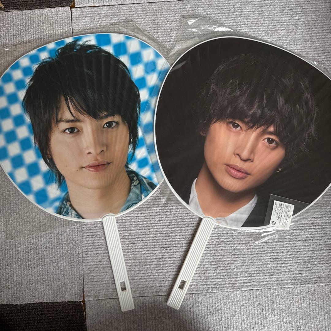 玉森裕太 うちわ - メルカリ