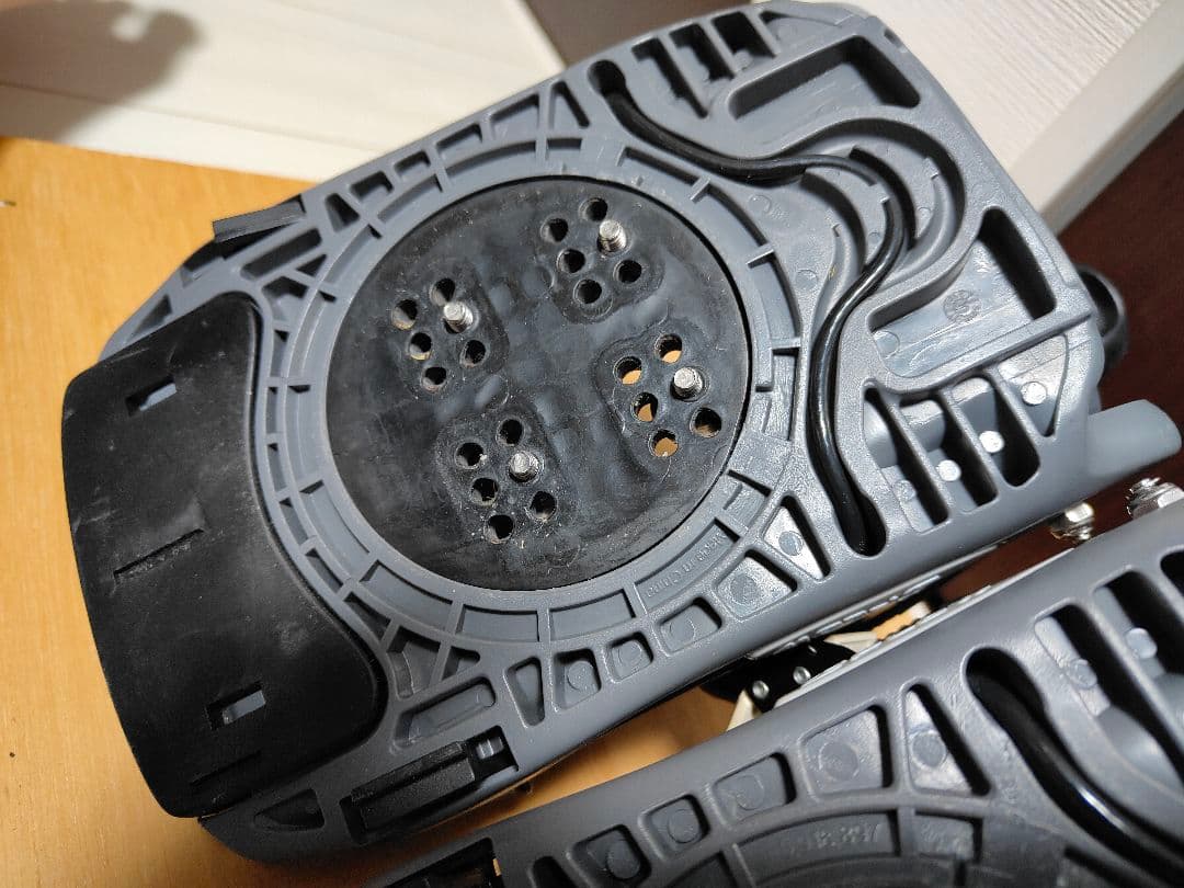 FLOW スノーボードビンディング ブラック　AMP05FS