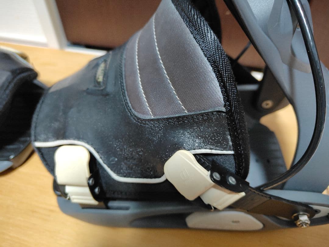 FLOW スノーボードビンディング ブラック　AMP05FS