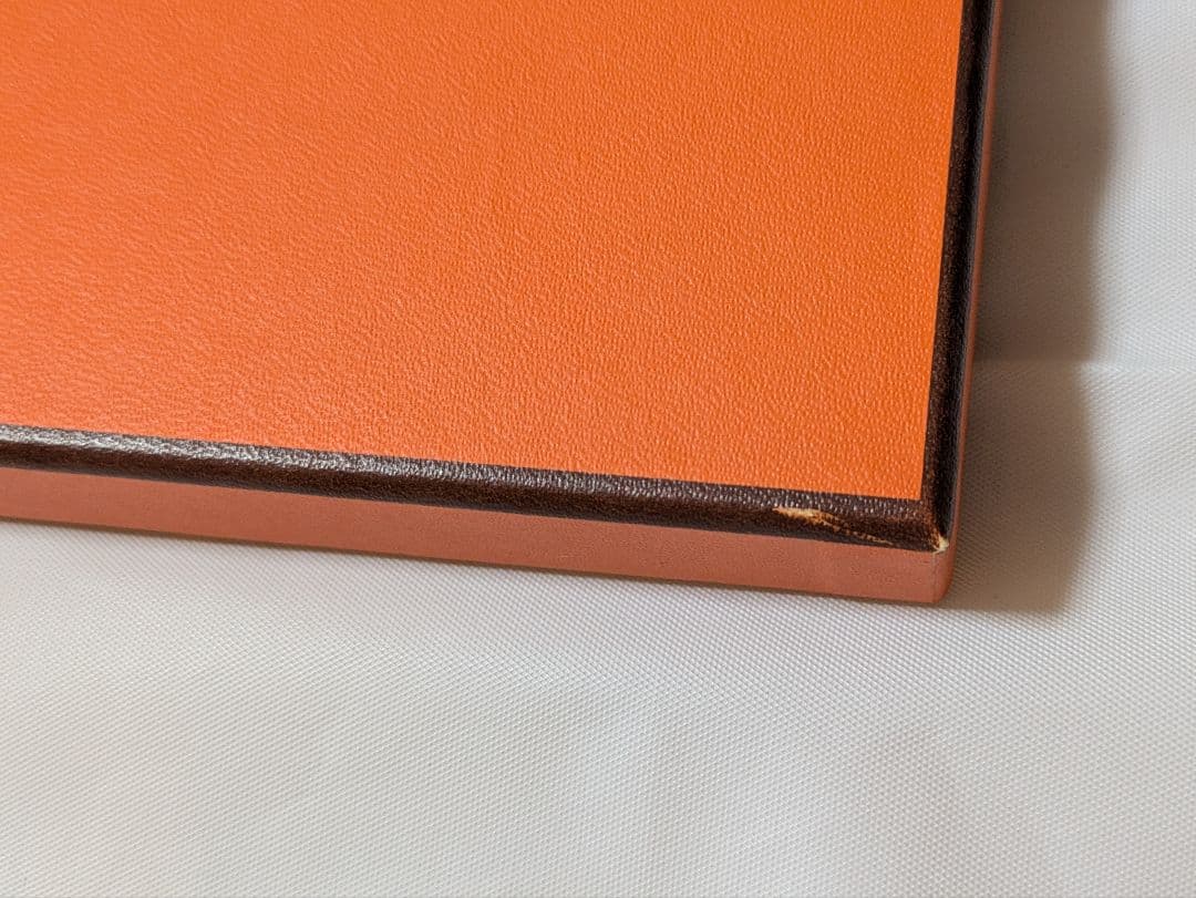 未使用　エルメス　スカーフ　カレ　90 タンザニア　グリーン　箱付き