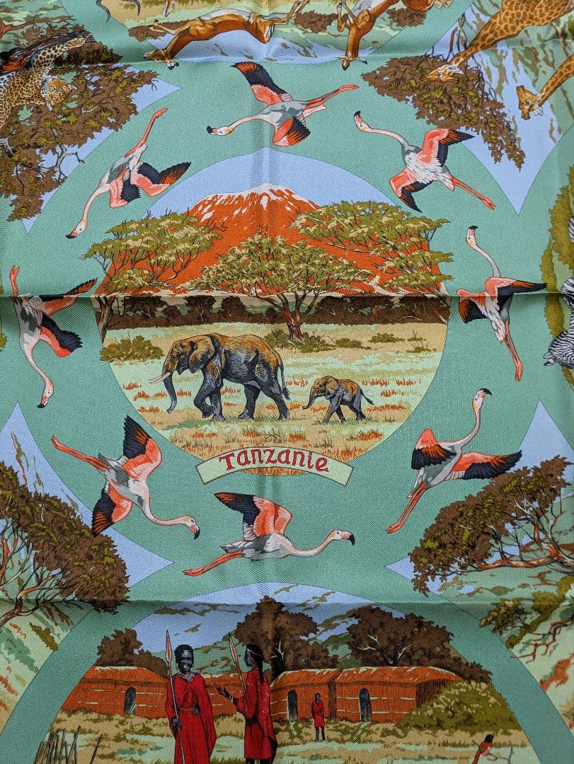 未使用　エルメス　スカーフ　カレ　90 タンザニア　グリーン　箱付き