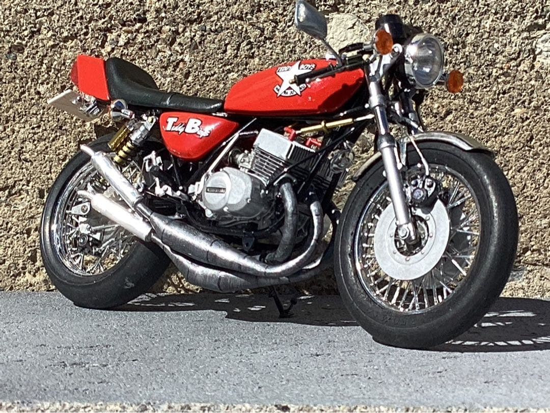 バイクプラモデル　族車　1/12 KH400改、GS1000(完成品)