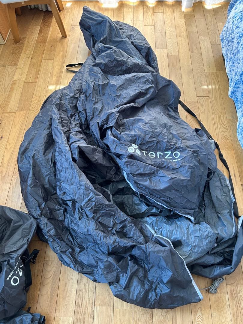 Terzo (by PIAA) エアフレーム カーサイドタープ（おまけ付き）