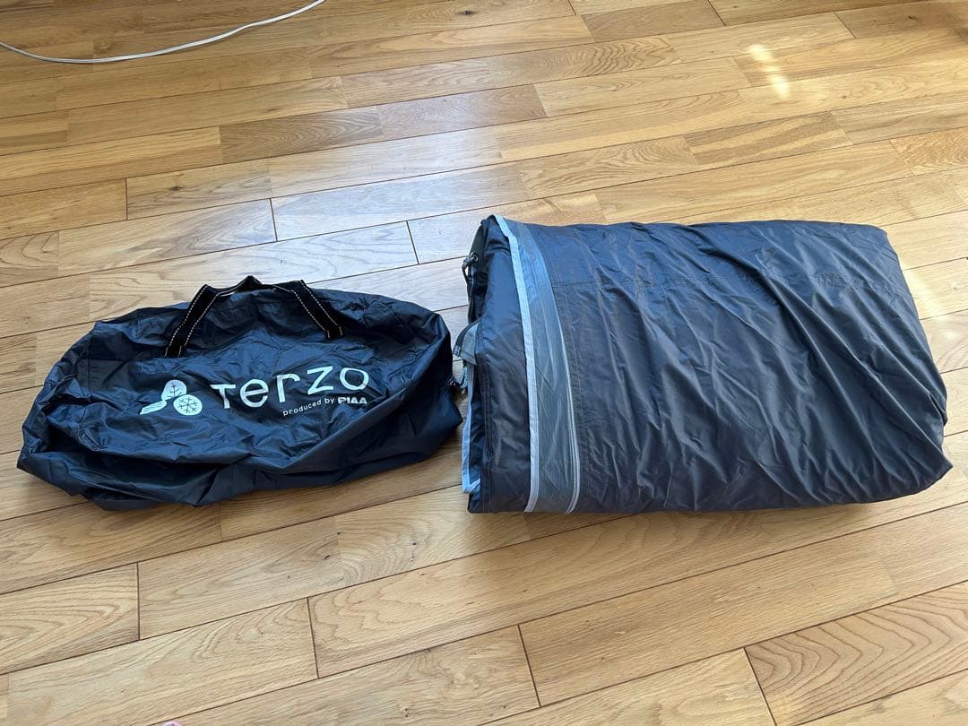 Terzo (by PIAA) エアフレーム カーサイドタープ（おまけ付き）