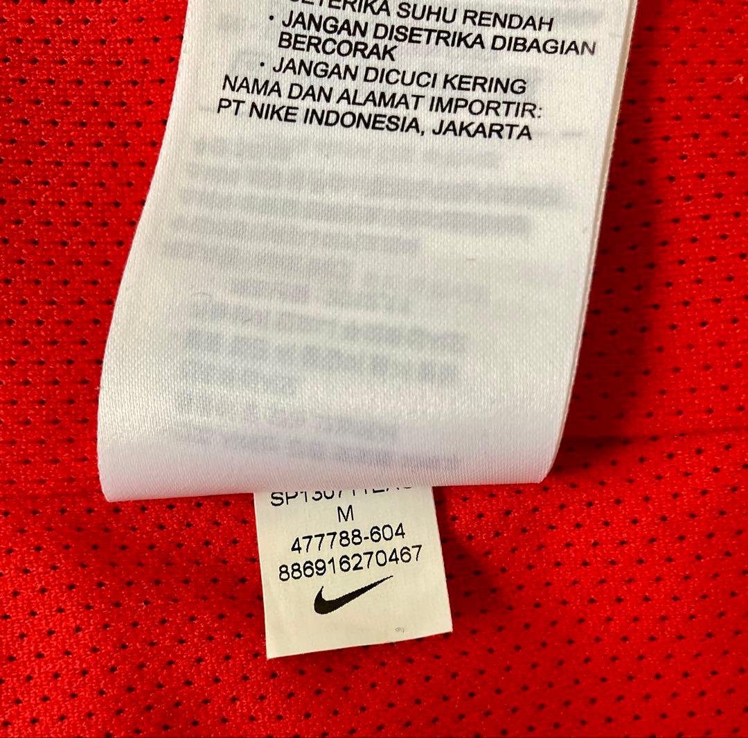 k*n様 Nike マンチェスター・ユナイテッド ウィンドブレーカー Mサイズ