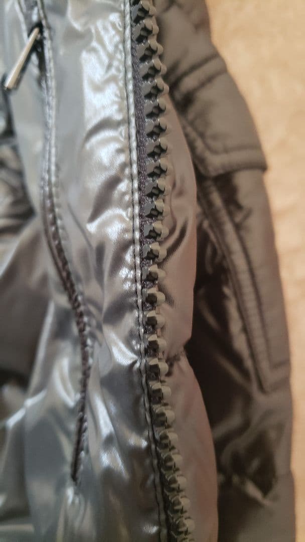 しぶ。MONCLER　ダウンジャケット　マヤ　サイズ０