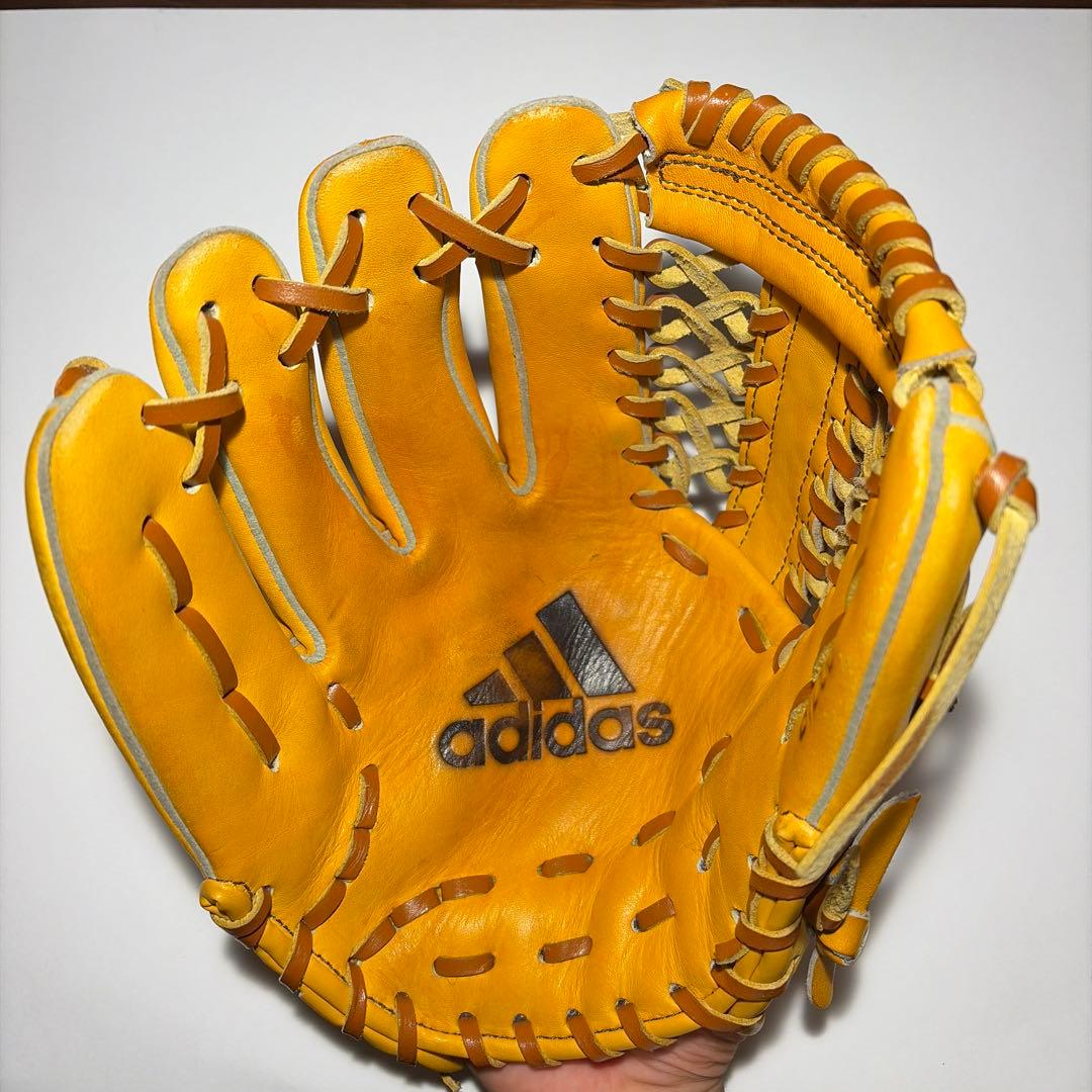 adidas 少年軟式グローブ　左投げ　外野手用　BID58