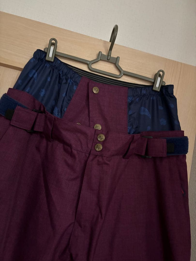 美品　PONTAPESポンタペス　スノボ　上下セット　ジャケットパンツ　宇宙柄L