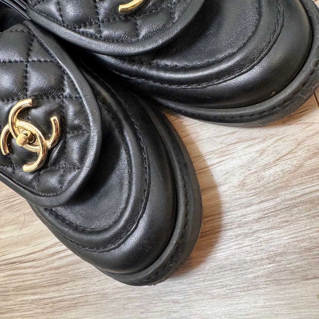 シャネルCHANEL 定番　CCターンロック ローファー　36.5