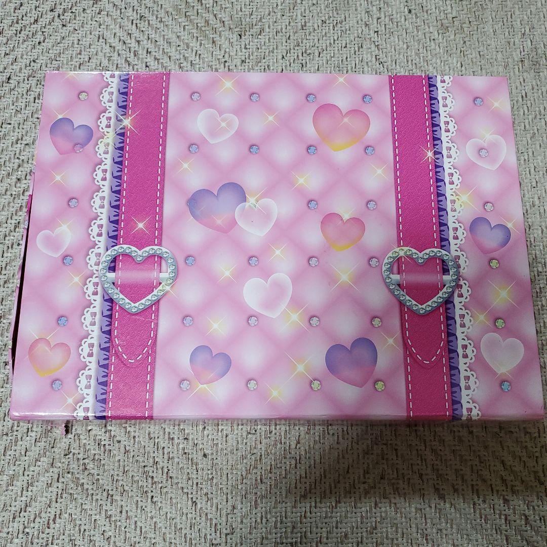 プリズムストーントランク