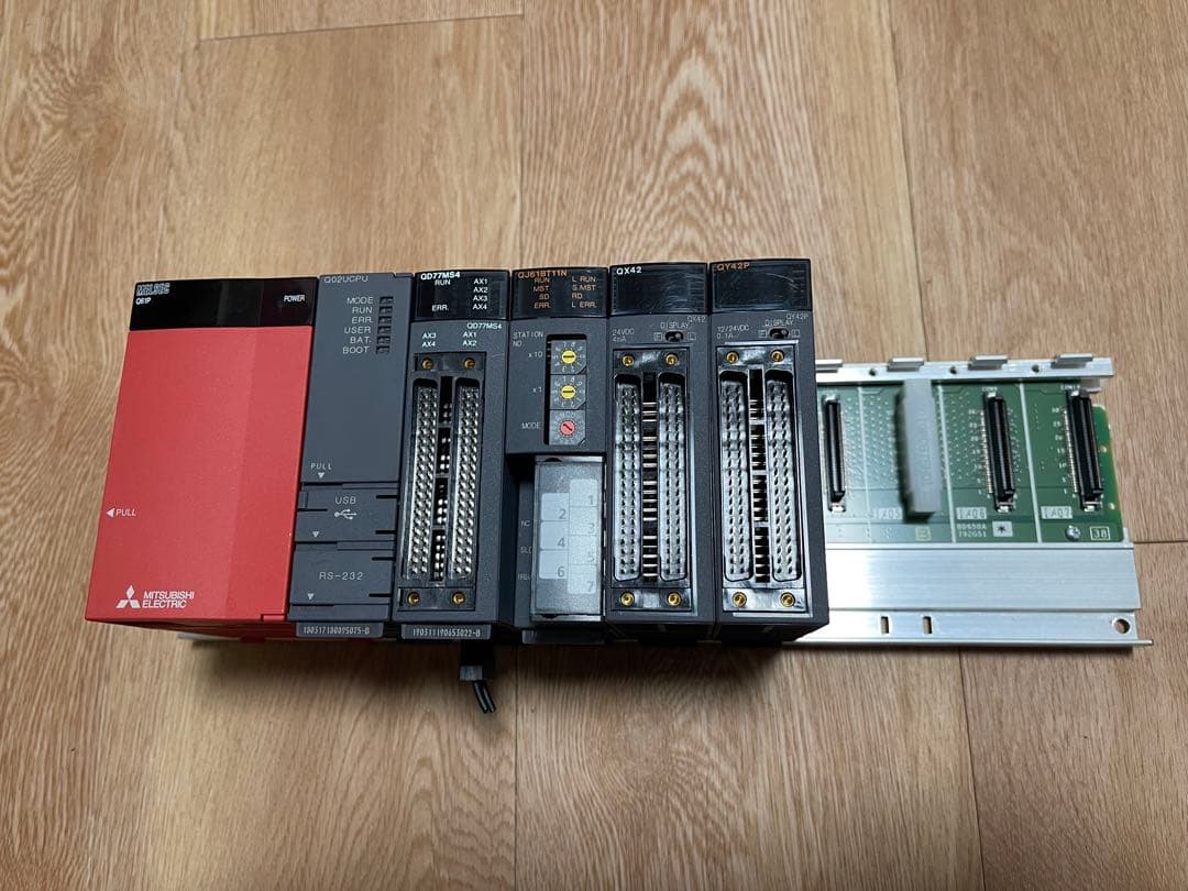 三菱電機 PLC Qシリーズ フルセット｜動作良好・中古美品・学習用に