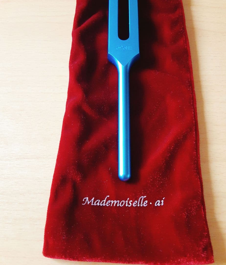 【美品】396Ｈｚ 深海ソルフェジオチューナー 原母 マドモアゼル・愛 巾着付