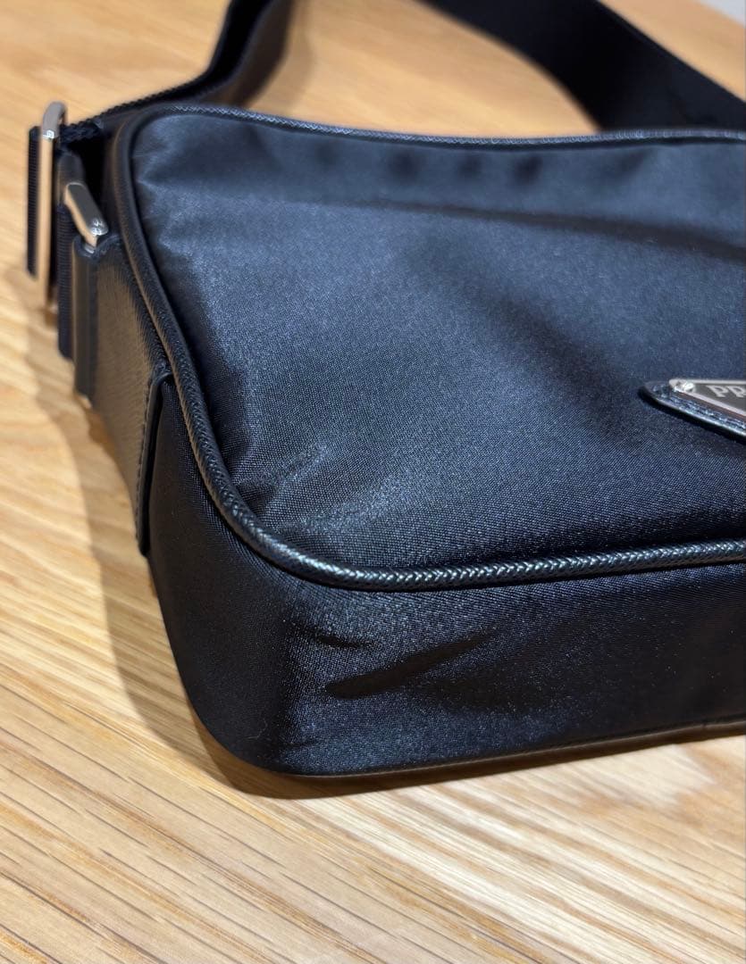 【美品】PRADA プラダ ショルダーバッグ　2VH144 メッセンジャーバッグ
