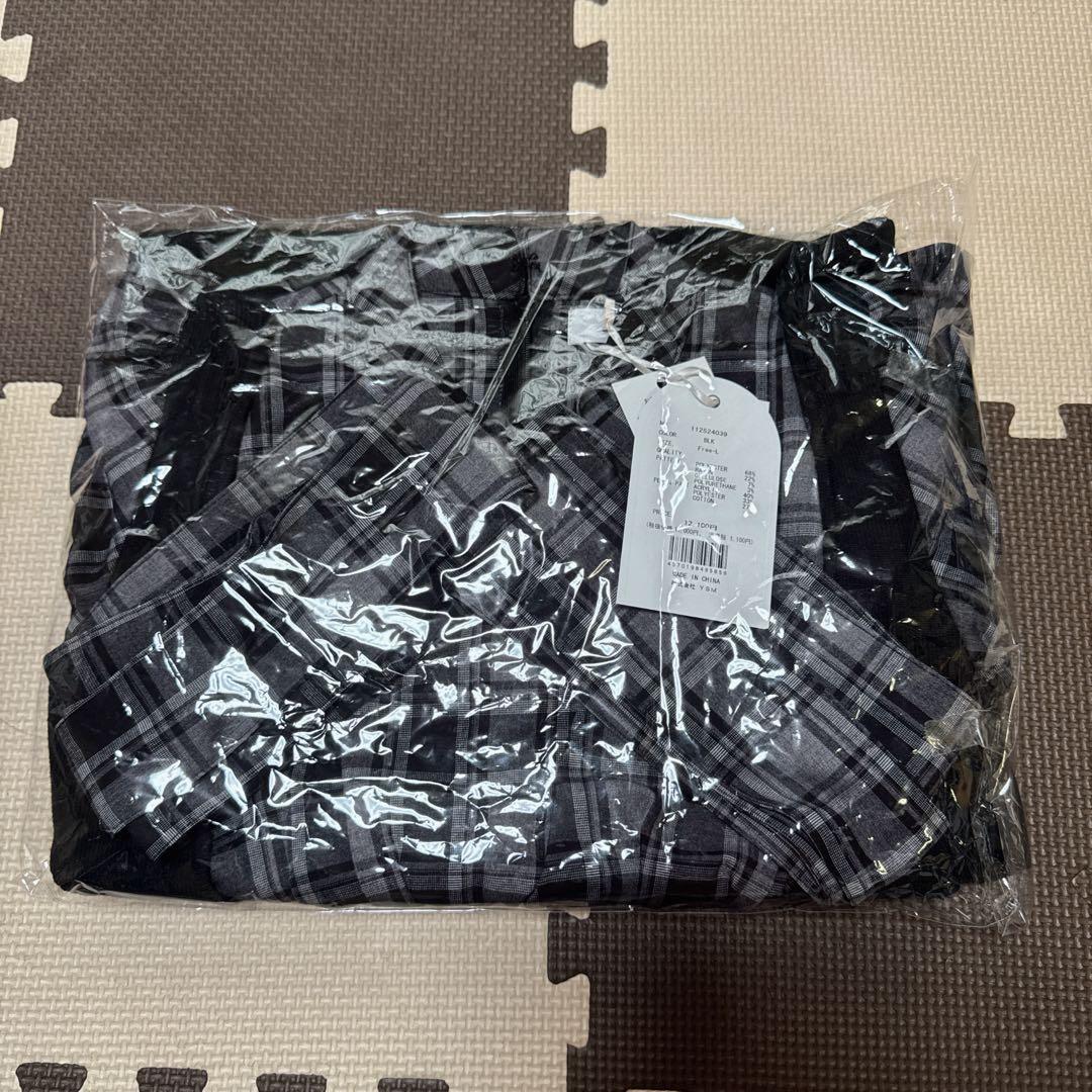 しゅしゅ　darich レイヤードライクボウタイニットミニワンピース