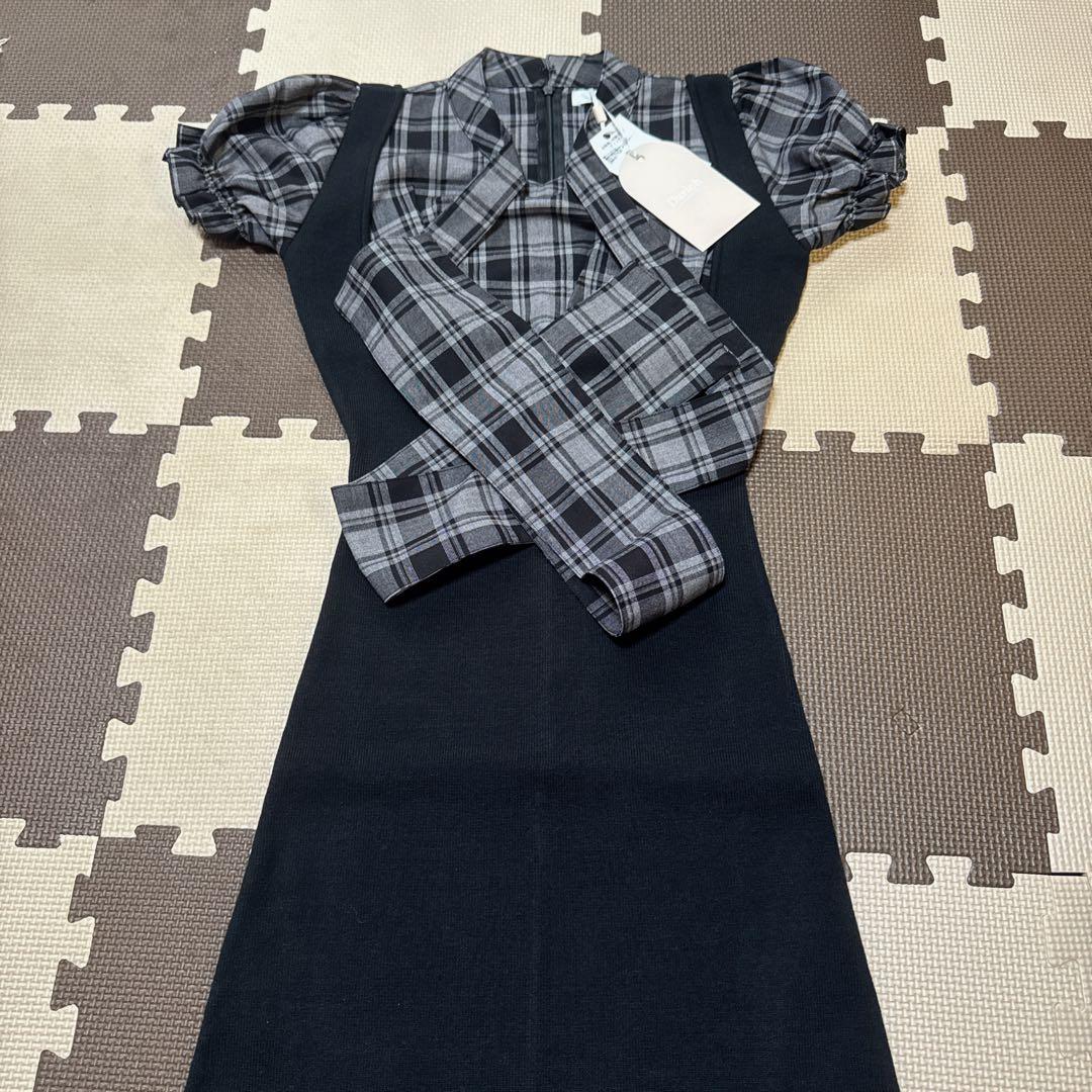 しゅしゅ　darich レイヤードライクボウタイニットミニワンピース