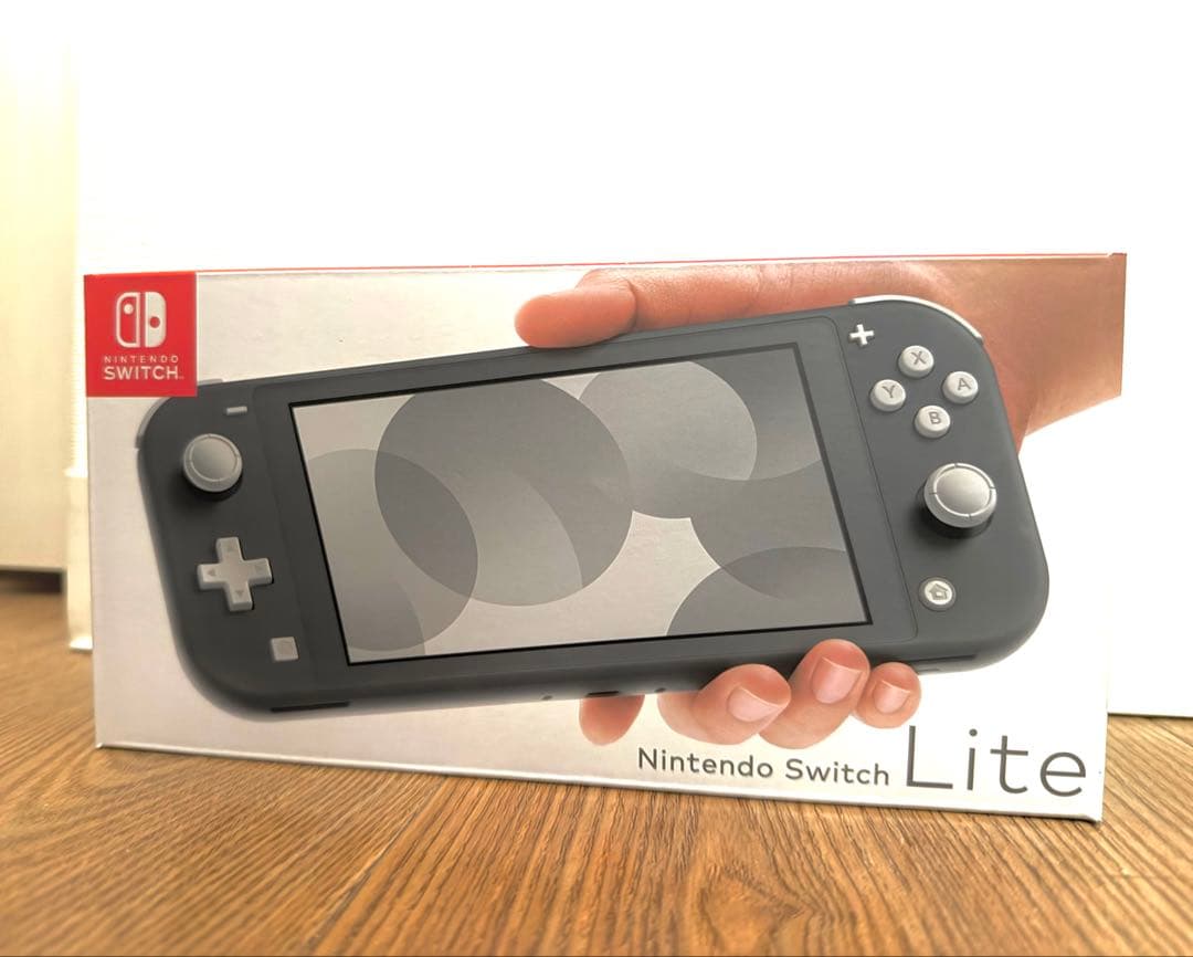 じ*ぼ様 Nintendo Switch Lite 新品未使用