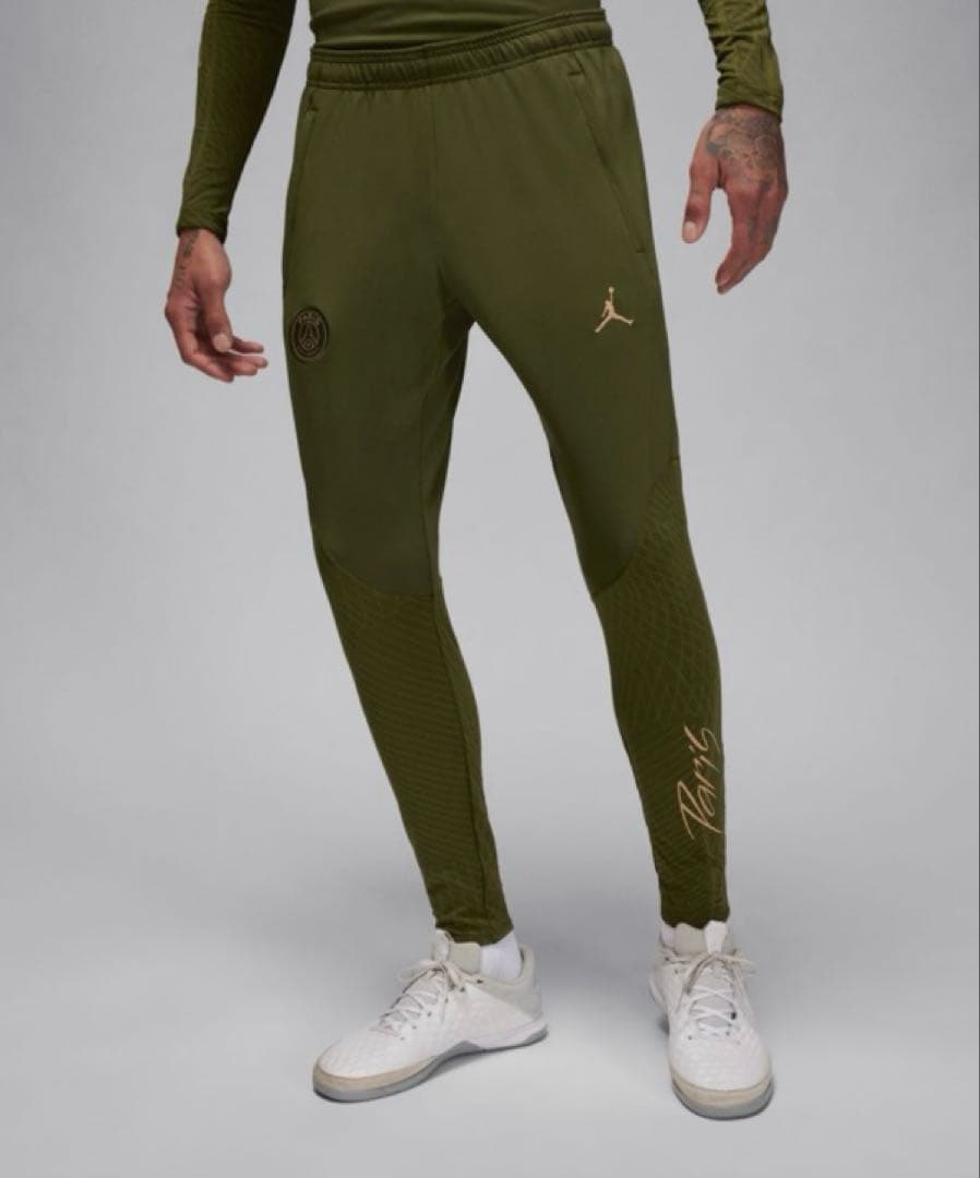 新品未使用タグ　パリ サンジェルマン PSG ストライク　上下　セットアップ　M