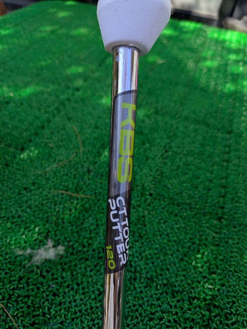 Cobra KING STINGRAY パター ヘッドカバー付き