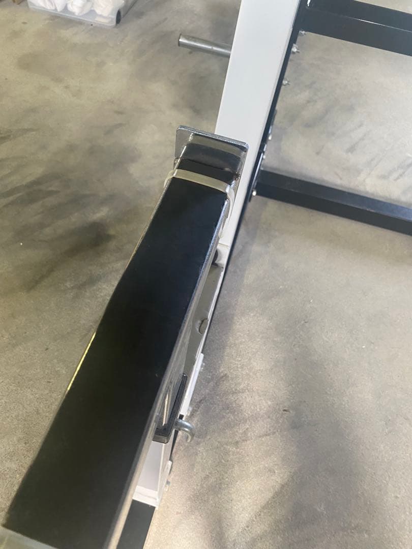 アイロテック　パワースクワットラック　ベンチプレス