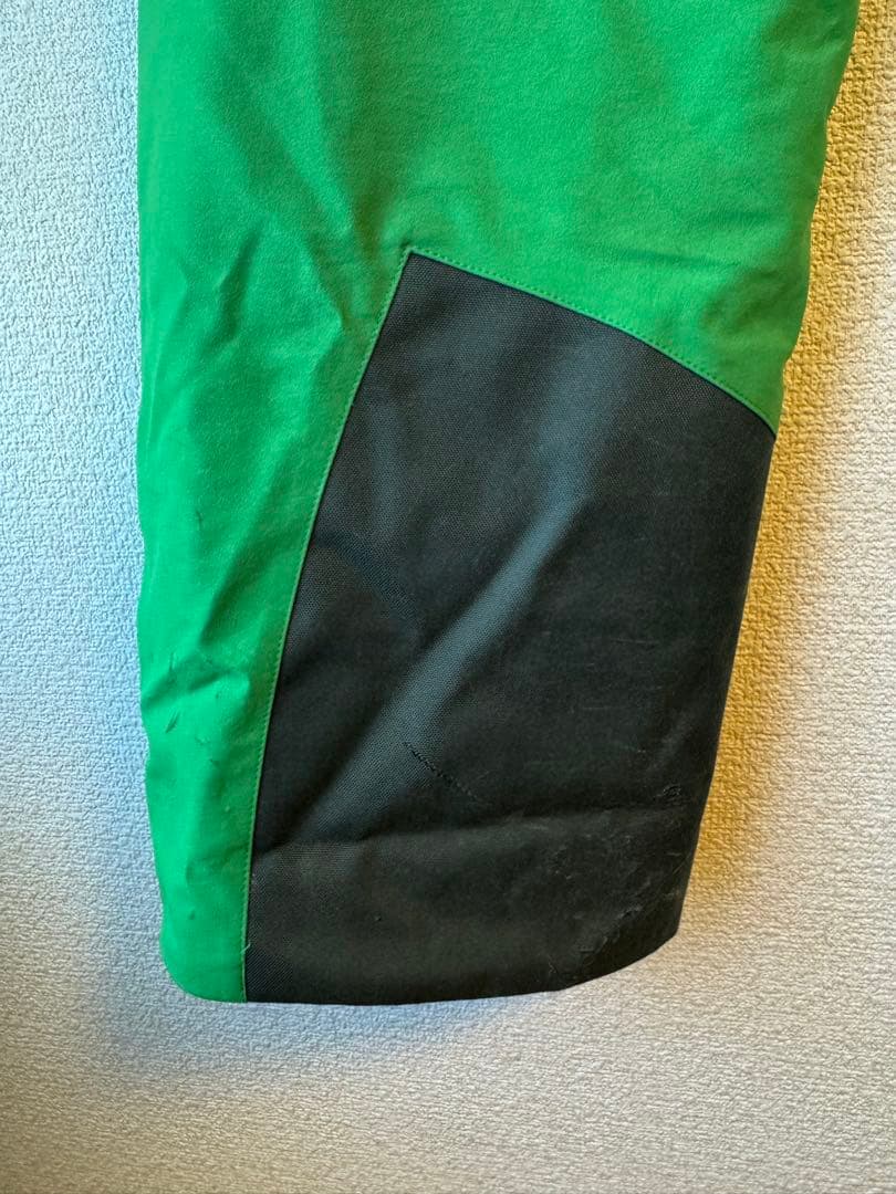 ゴールドウイン GOLDWIN スキーウェア 上下Mサイズ