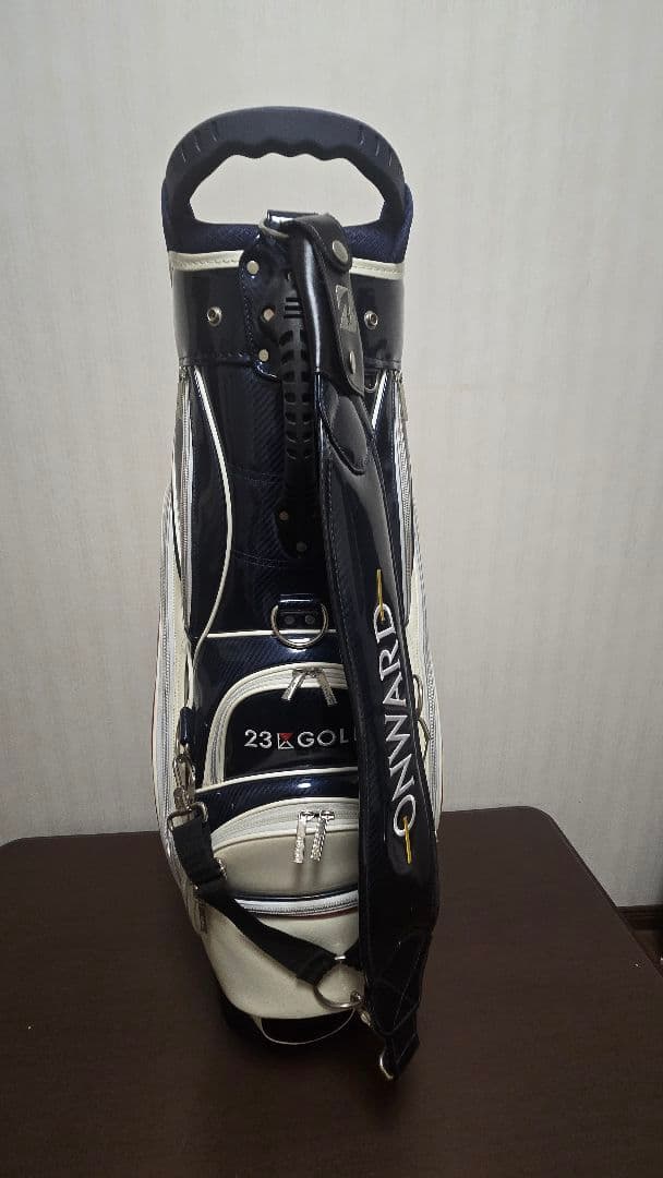 【週末限定大幅値下げ】23区 9.5型　キャディバック