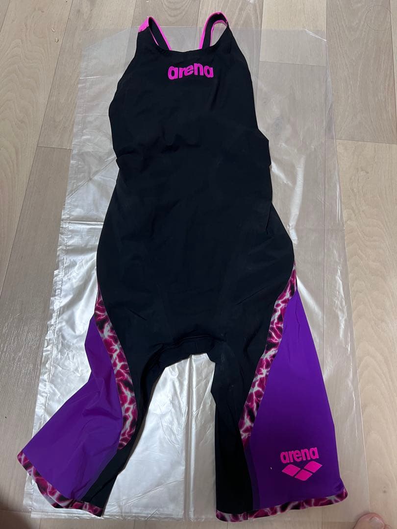 高速水着　アリーナ（Oサイズ）競泳水着　アクアフォースライトニング　FINA認証