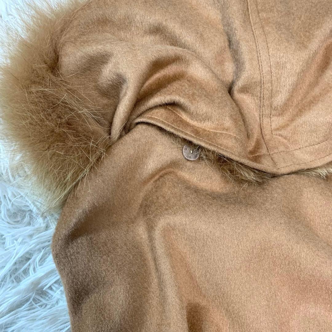 D76.美品◆BALMAIN【カシミヤ100%/フォックスファー◆ポンチョ】