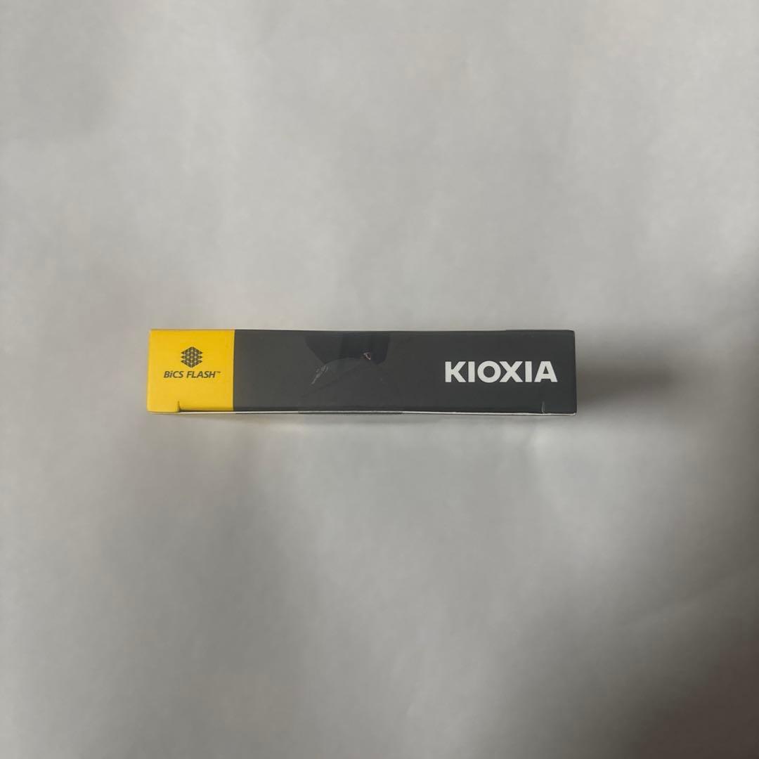 内蔵型SSD KIOXIA EXCERIA with Heatsink 1TB SSD