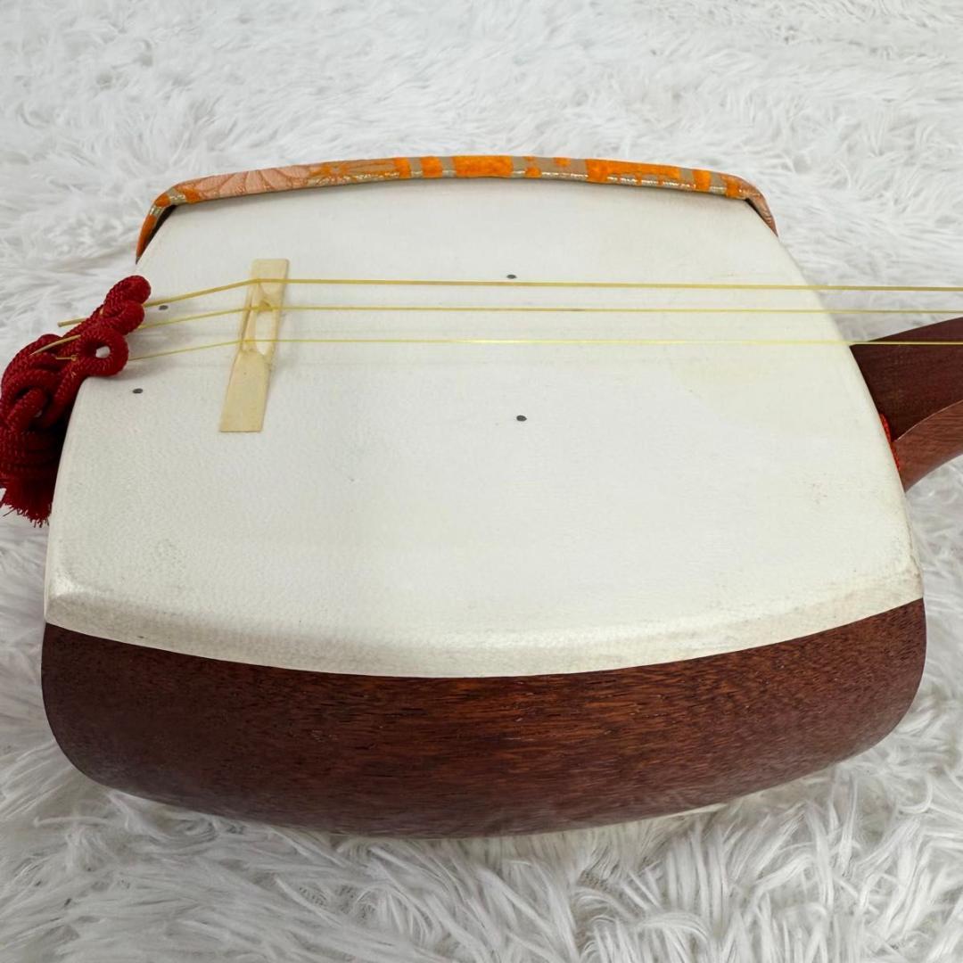 【高級品】三味線 地唄三味線 地歌 ハードケース 和楽器 中棹 正寸 818-4