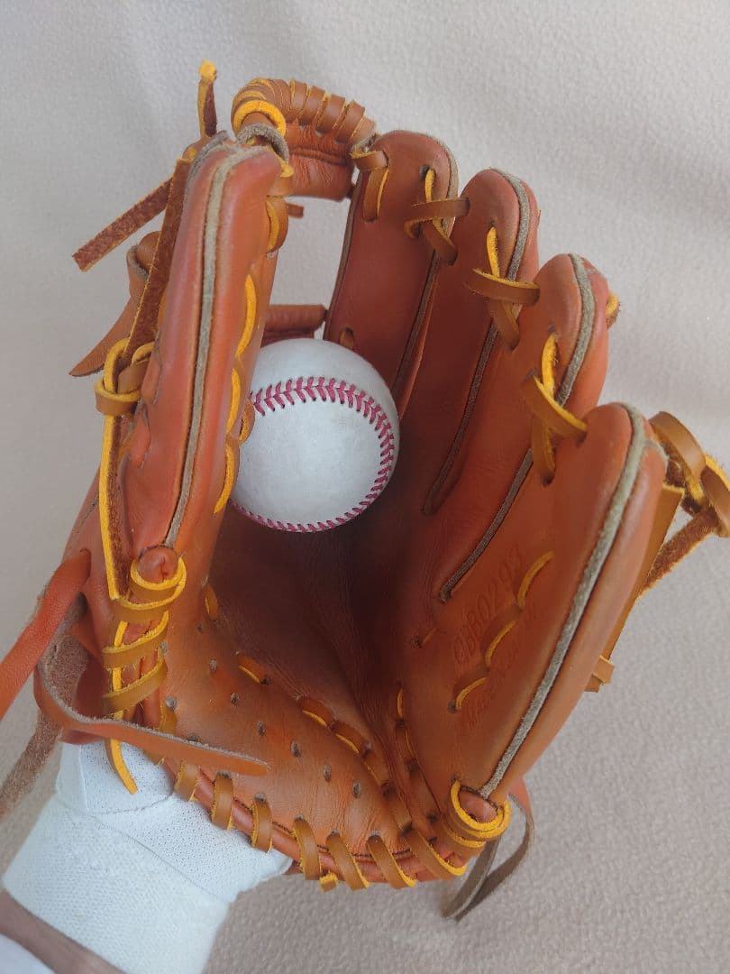 アンダーアーマー　硬式内野手グローブ 　福岡ソフトバンクホークス今宮 健太モデル