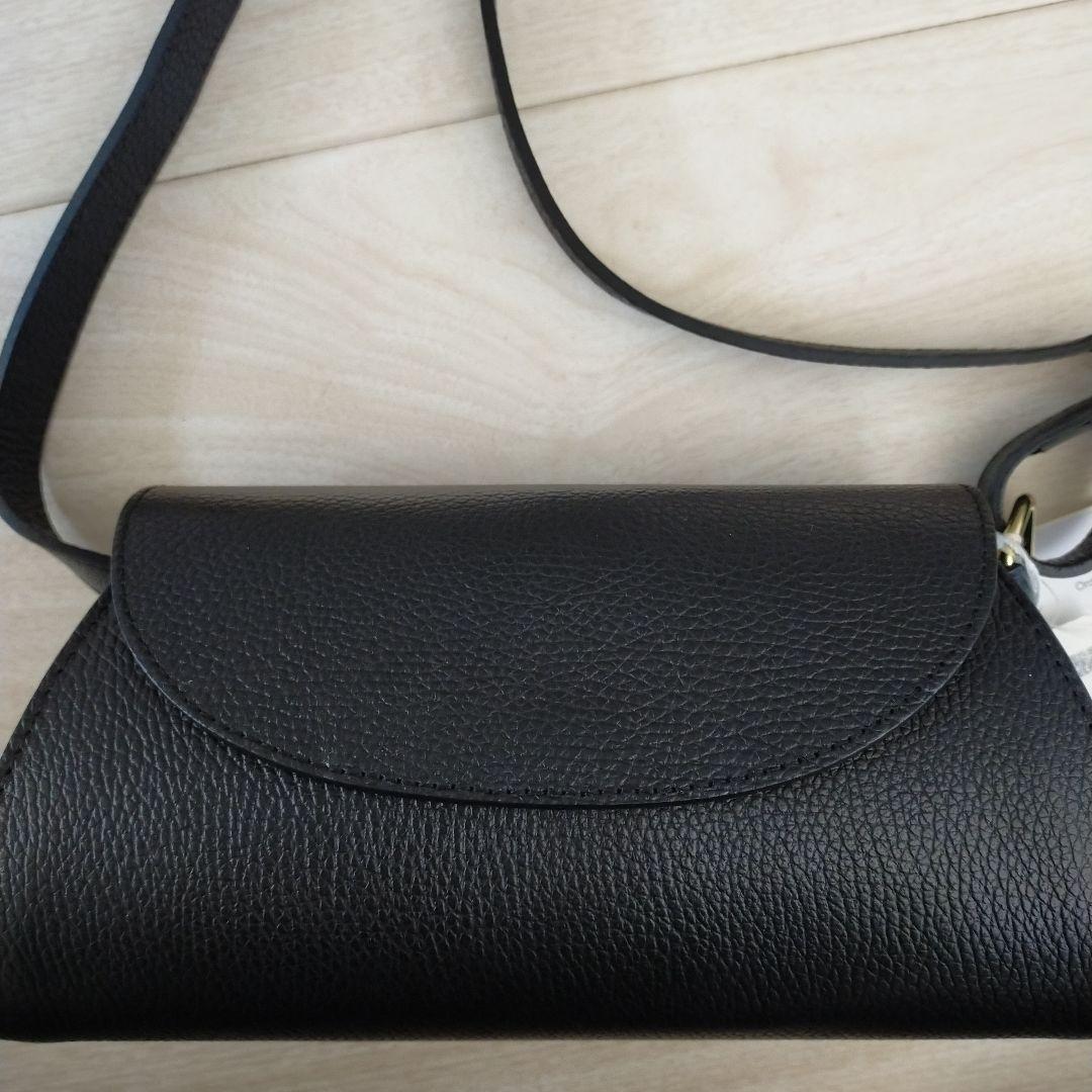 ナノ・ユニバース　レザークロスボディバッグ　AULENTTI