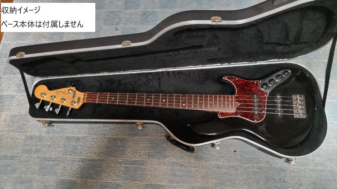 FENDER USA / American Deluxe 5弦ベースハードケース