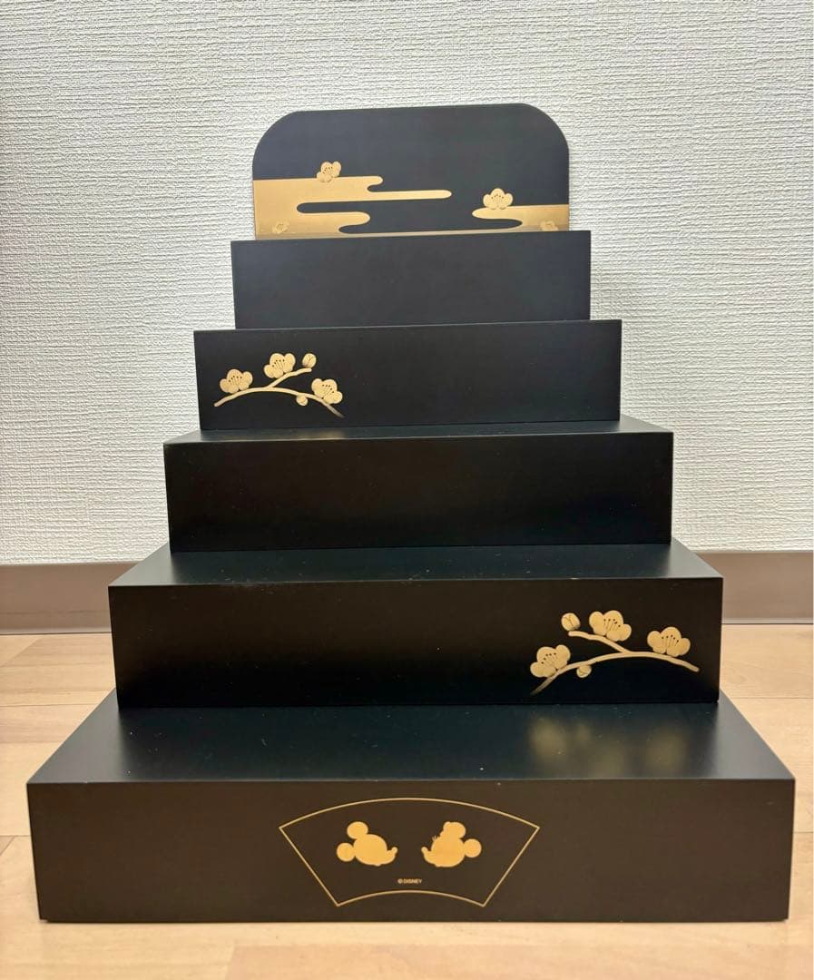 ディズニー雛人形　五段飾り陶器製