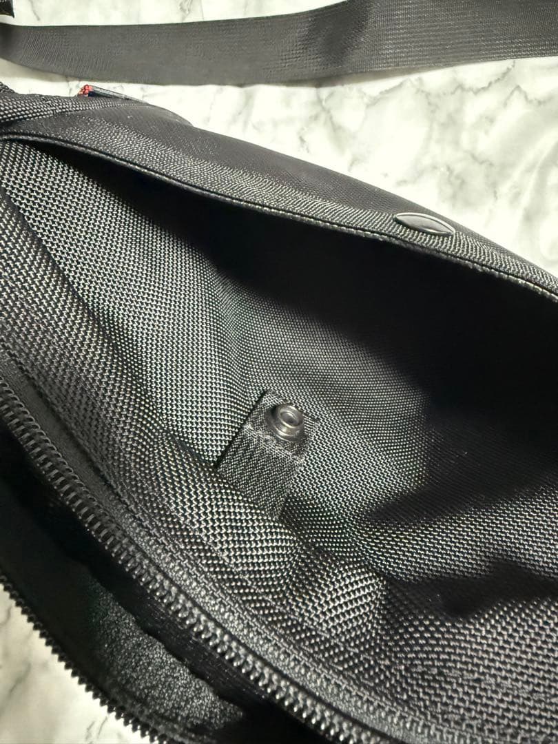 【BRIEFING MAG SHOULDER S】アメリカ製