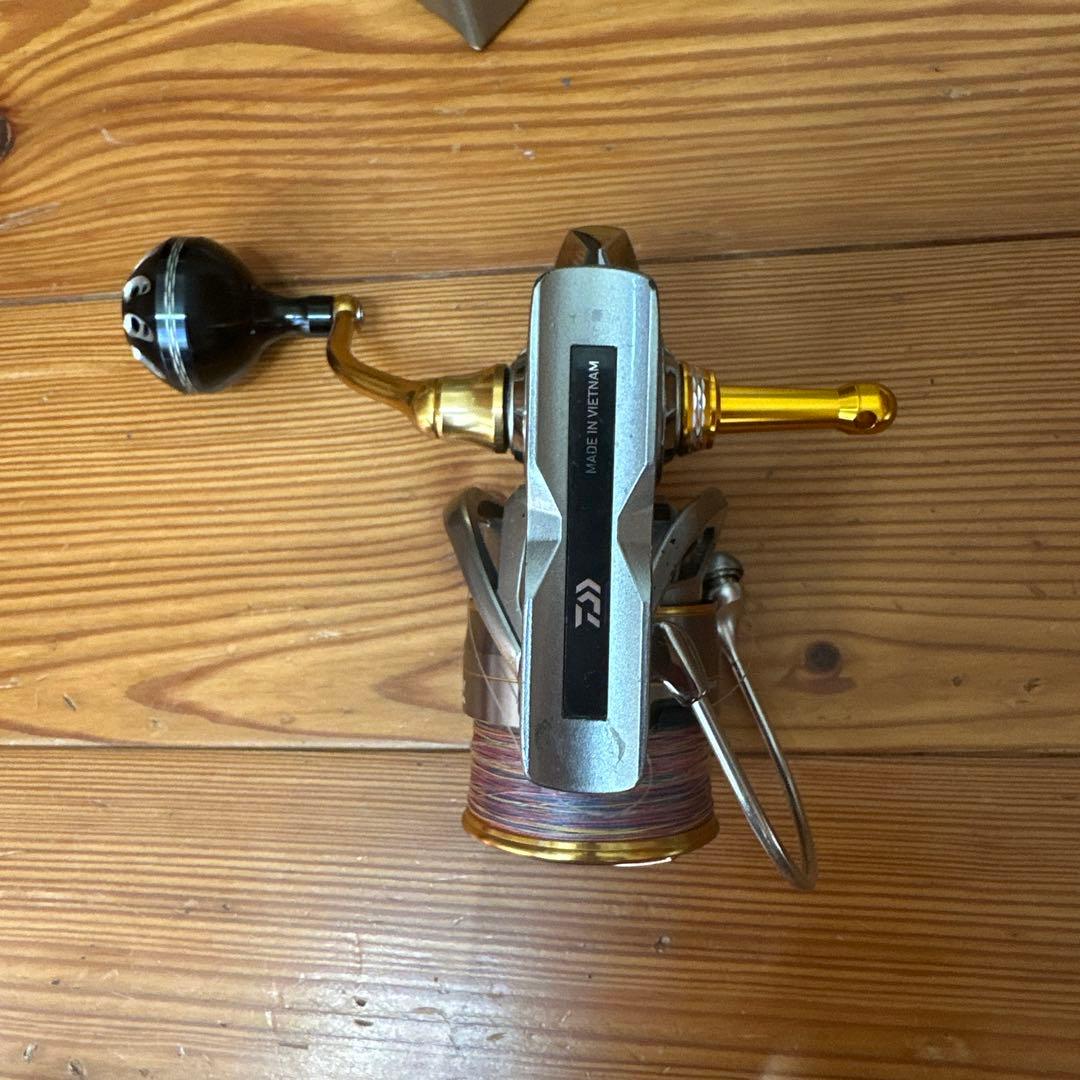 フリームス4000S-CXH 美品ゴメクサスハンドルスタンド付き