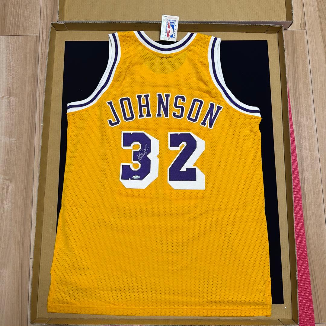 マジックジョンソン　ユニフォーム