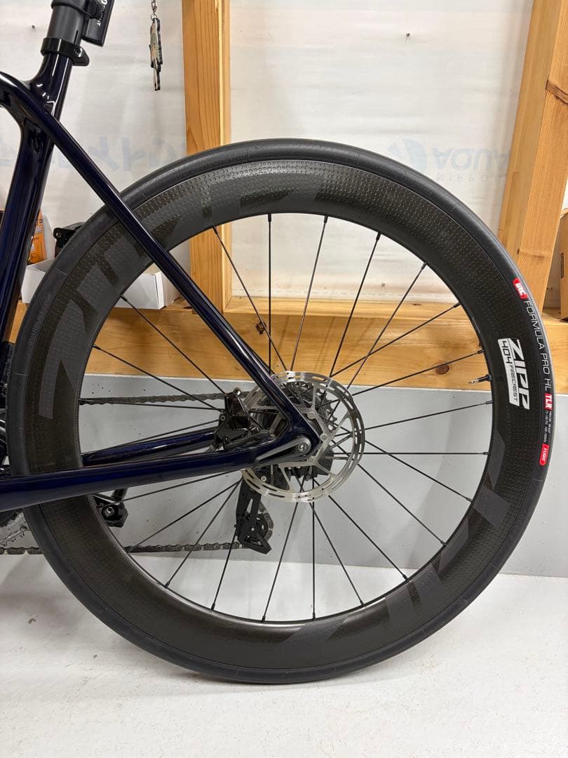 ZIPP 404 Firecrest ディスク ロードホイール ベアリング交換済
