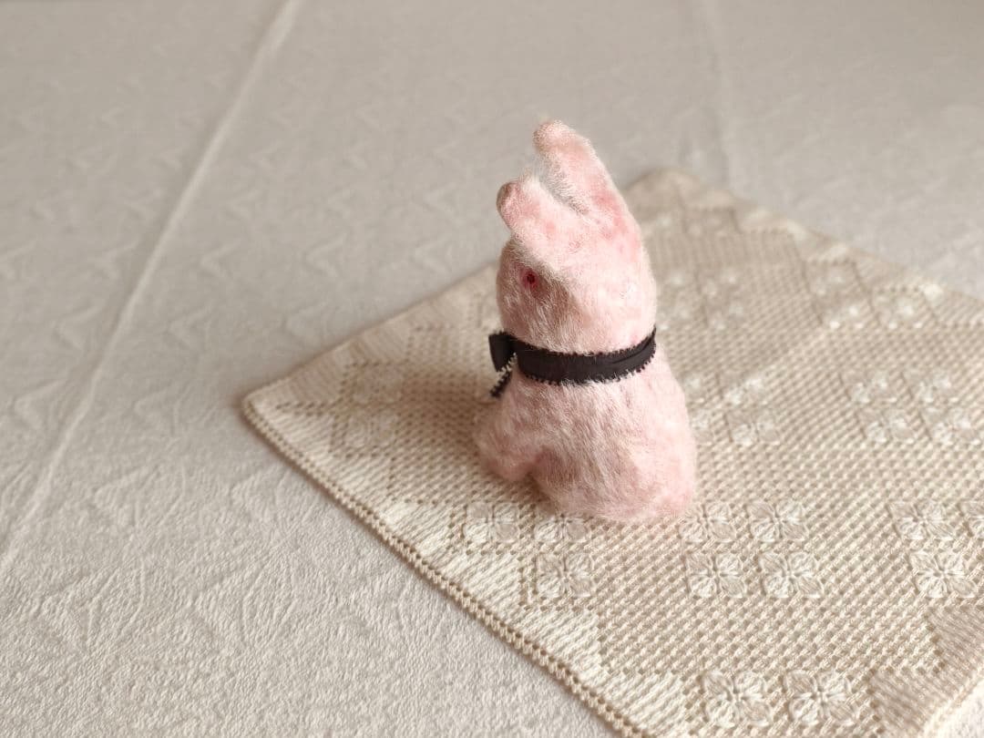 * vintage rabbit ୨୧ フォルムの可愛い ピンクの ウサちゃん