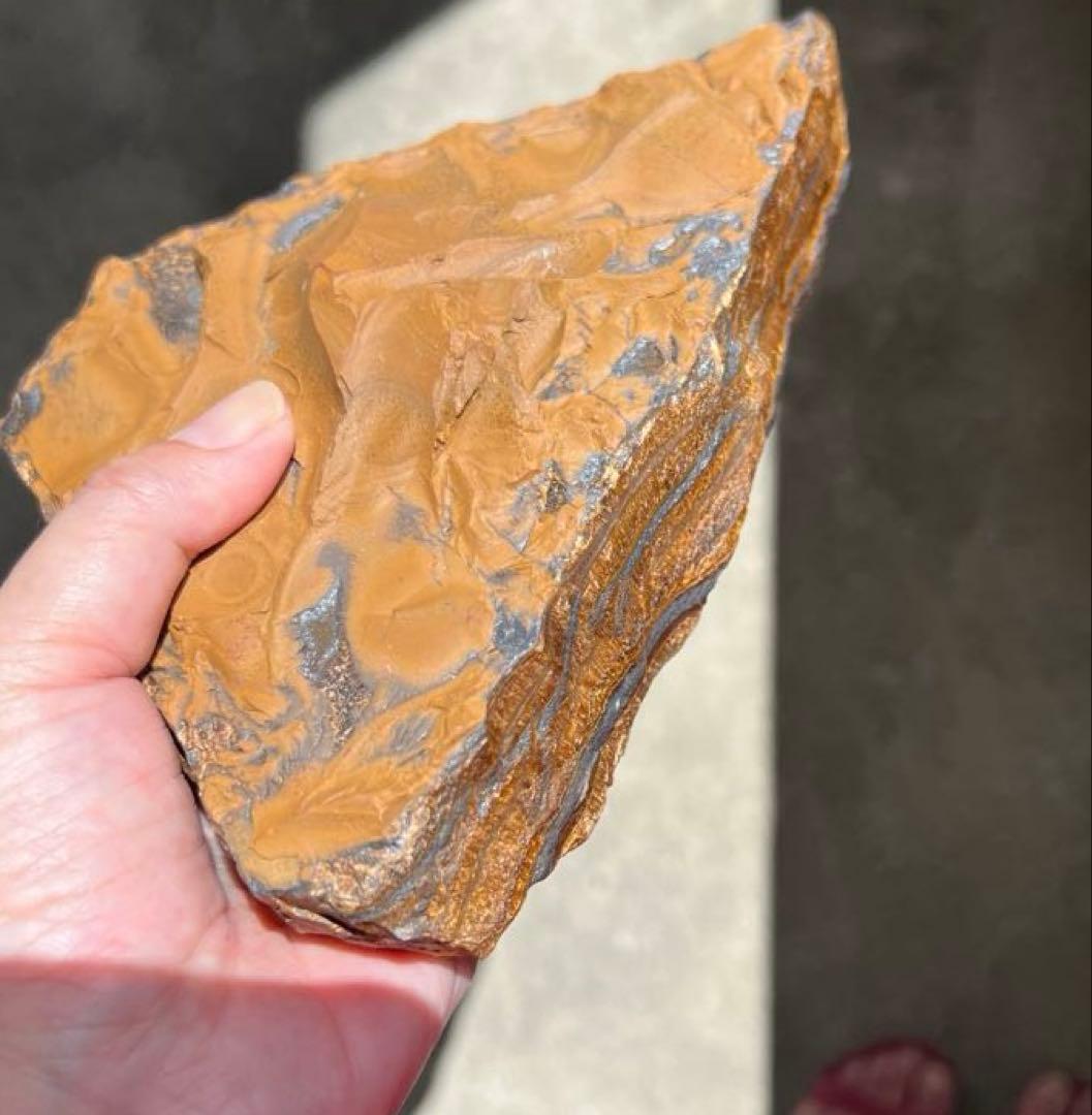 虎目石 タイガーアイ 原石 1.6kg 【完全天然•非加工】