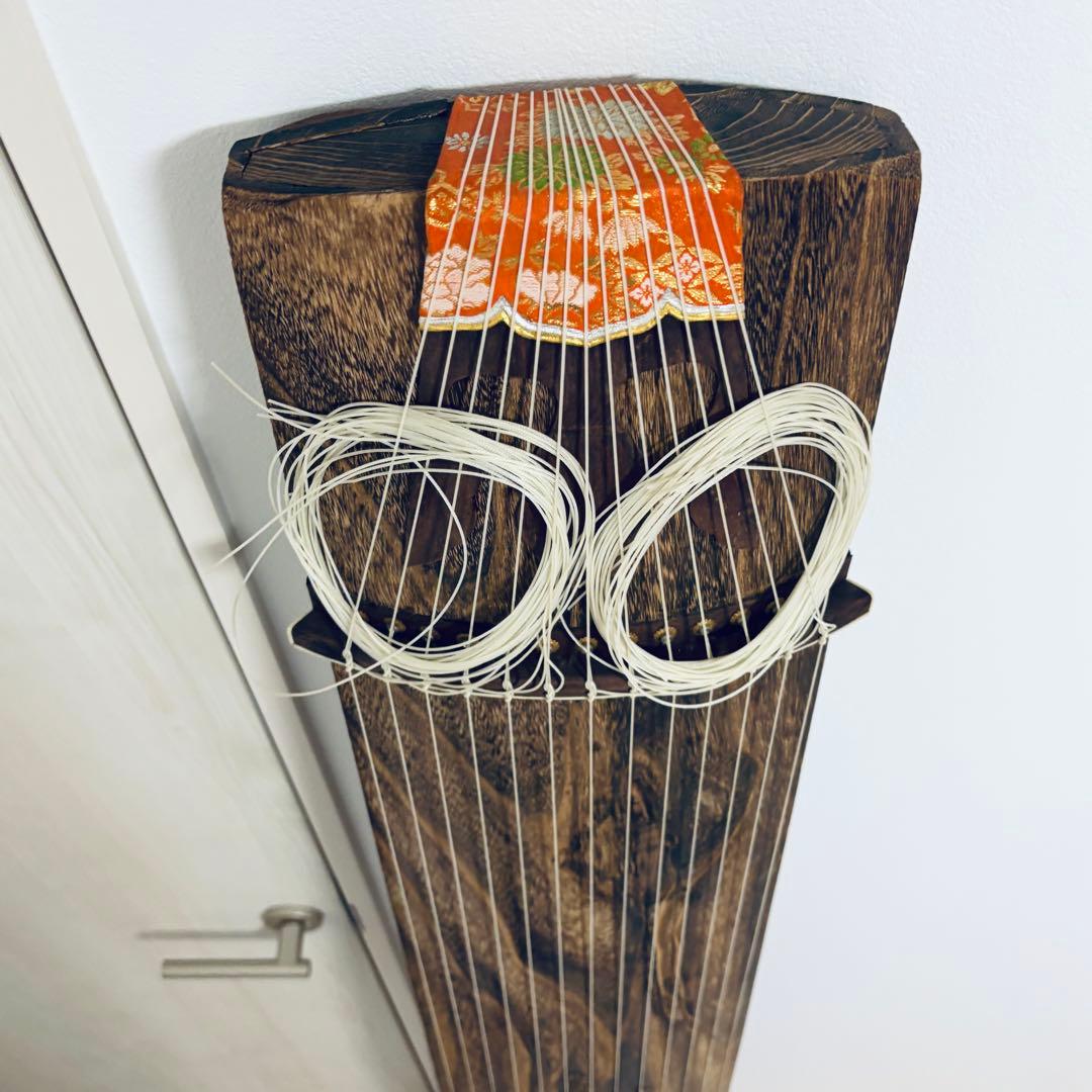 箏　13弦　すだれ彫り　和楽器　並甲 全長約181cm 収納バッグ　おまけ付き